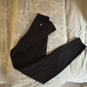 Lululemon Wunder Under 28in size 12-BLACK